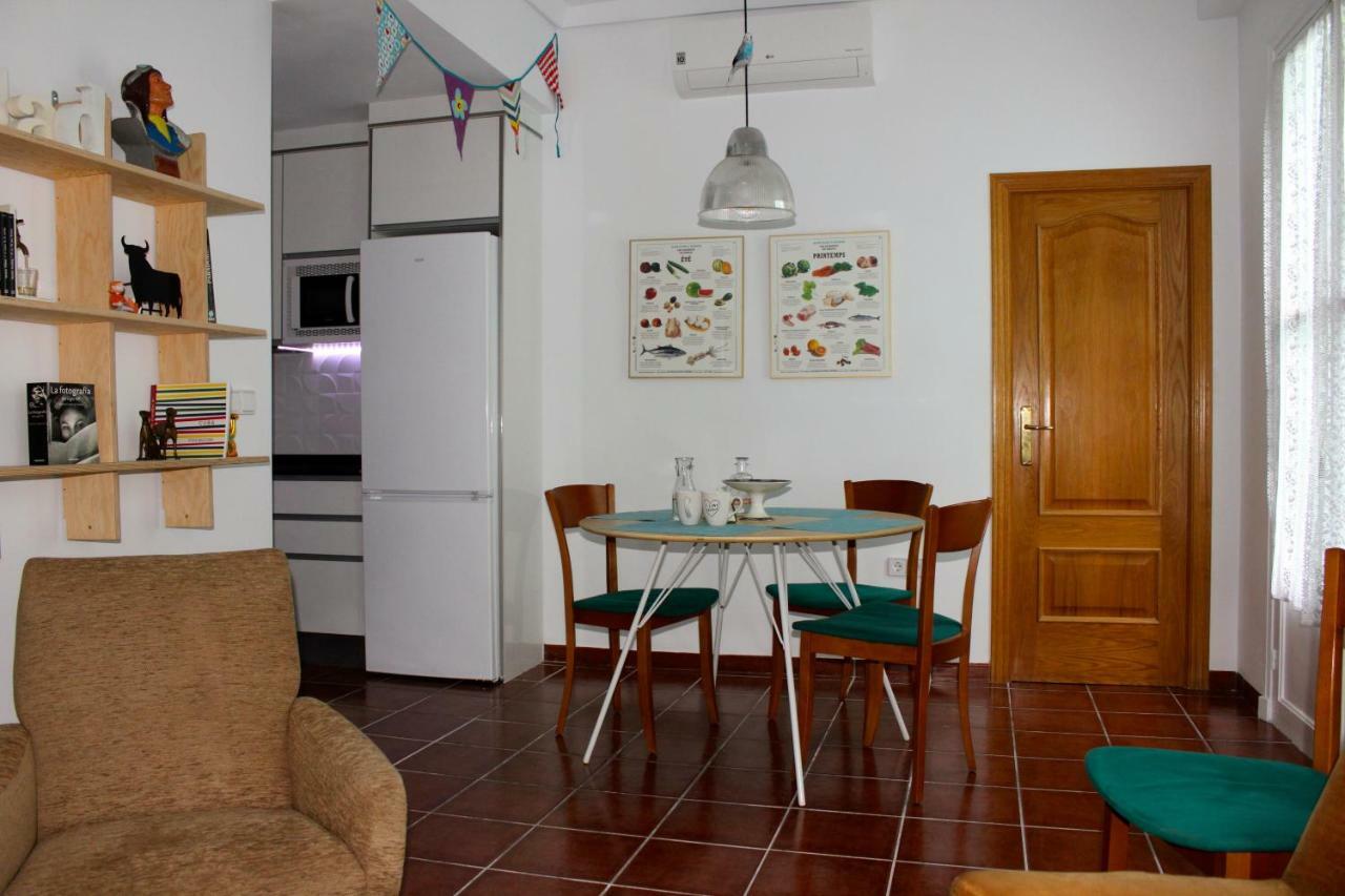 Cozy Apartment City Hall Alicante Exterior foto
