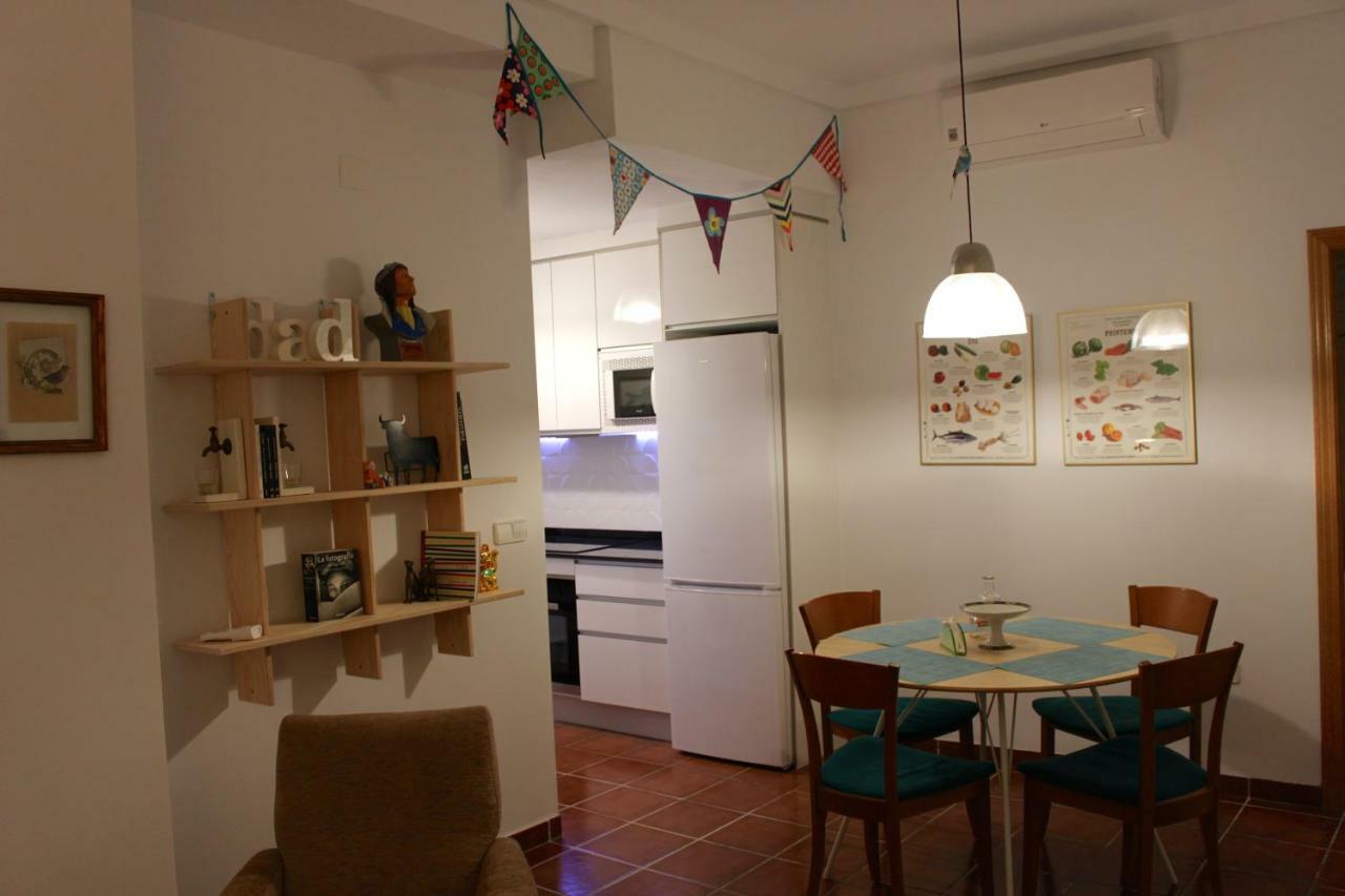 Cozy Apartment City Hall Alicante Exterior foto