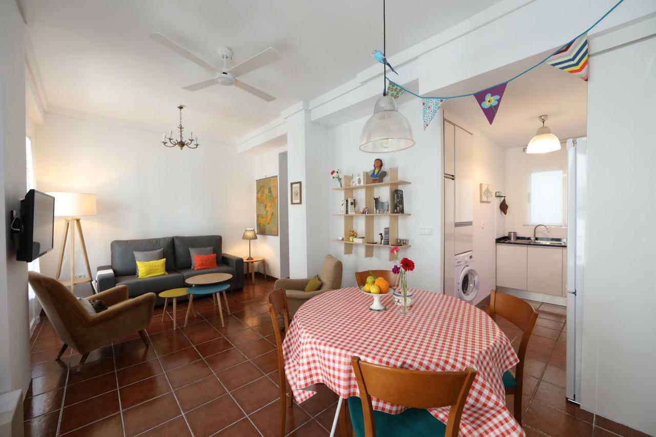 Cozy Apartment City Hall Alicante Exterior foto